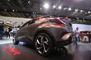 Toyota C-HR Hy Power Concept - Salone di Francoforte 2017