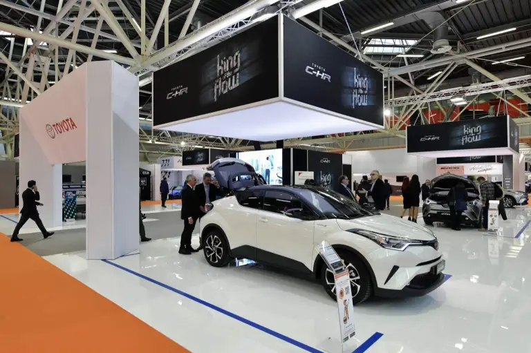 Toyota C-HR - Motor Show 2016 - 5