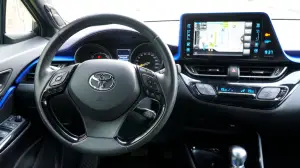 Toyota C-HR - prova su strada 2018 - 11