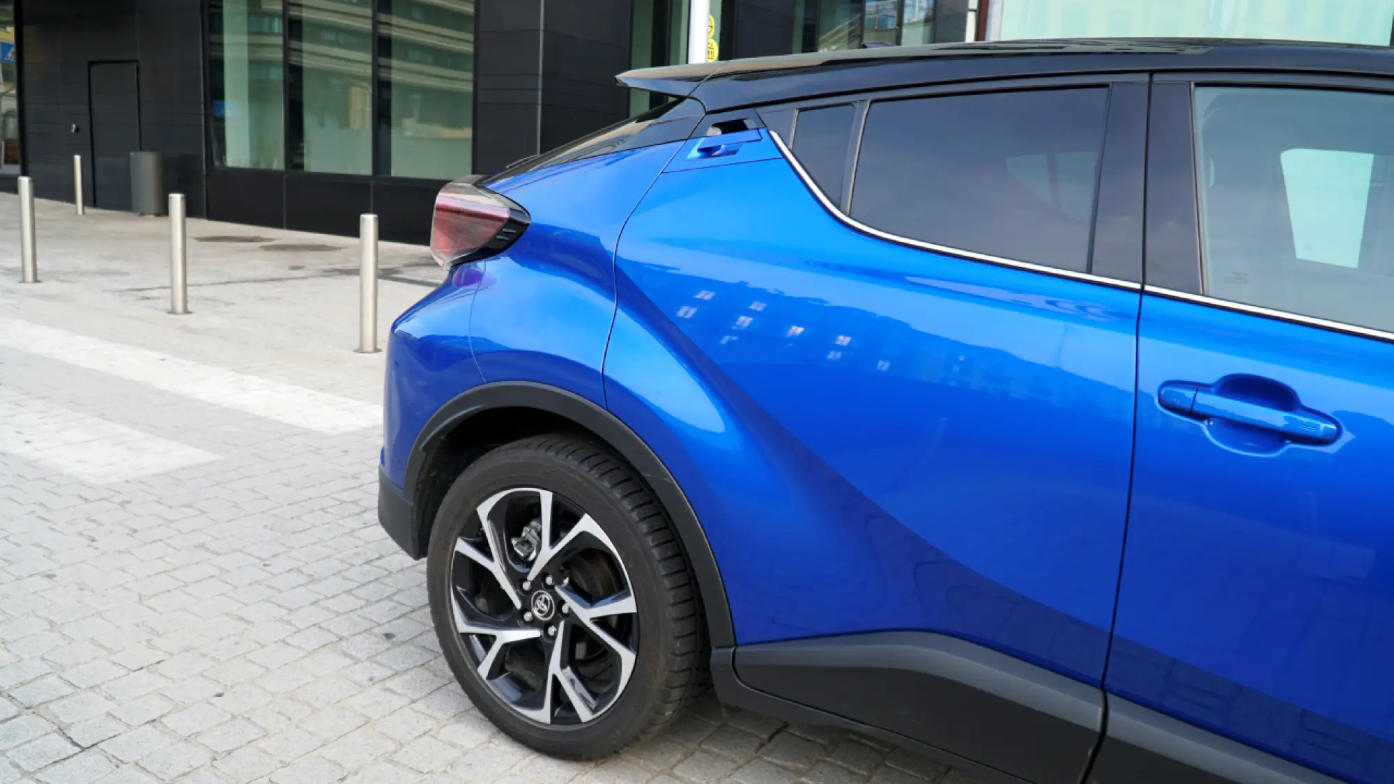 Toyota C-HR - prova su strada 2018 - 31