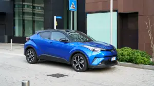 Toyota C-HR - prova su strada 2018