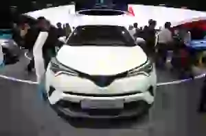 Toyota C-HR - Salone di Parigi 2016