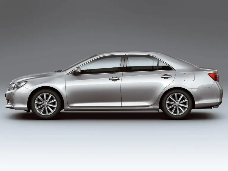 Toyota Camry 2012 - 6