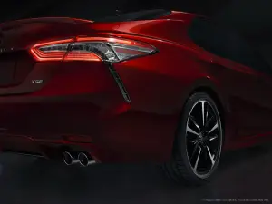 Toyota Camry MY 2018 Salone di Detroit 2017