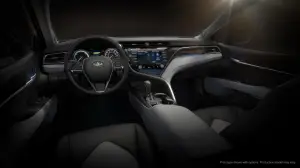 Toyota Camry MY 2018 Salone di Detroit 2017 - 4