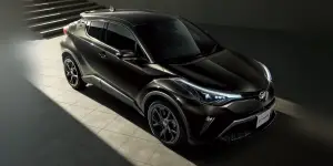 Toyota CH-R Mode-Nero Safety Plus III - Foto