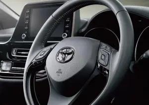 Toyota CH-R Mode-Nero Safety Plus III - Foto