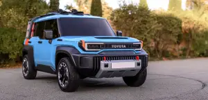 Toyota Compact Cruiser EV - Foto