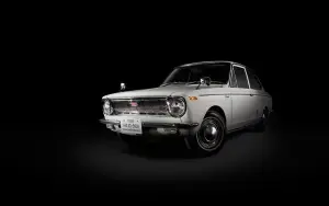 Toyota Corolla Axio 50th Anniversary Edition