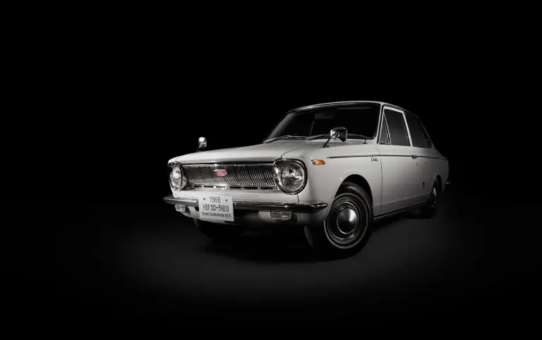 Toyota Corolla Axio 50th Anniversary Edition - 1