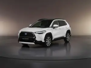 Toyota Corolla Cross 2022 - Foto ufficiali