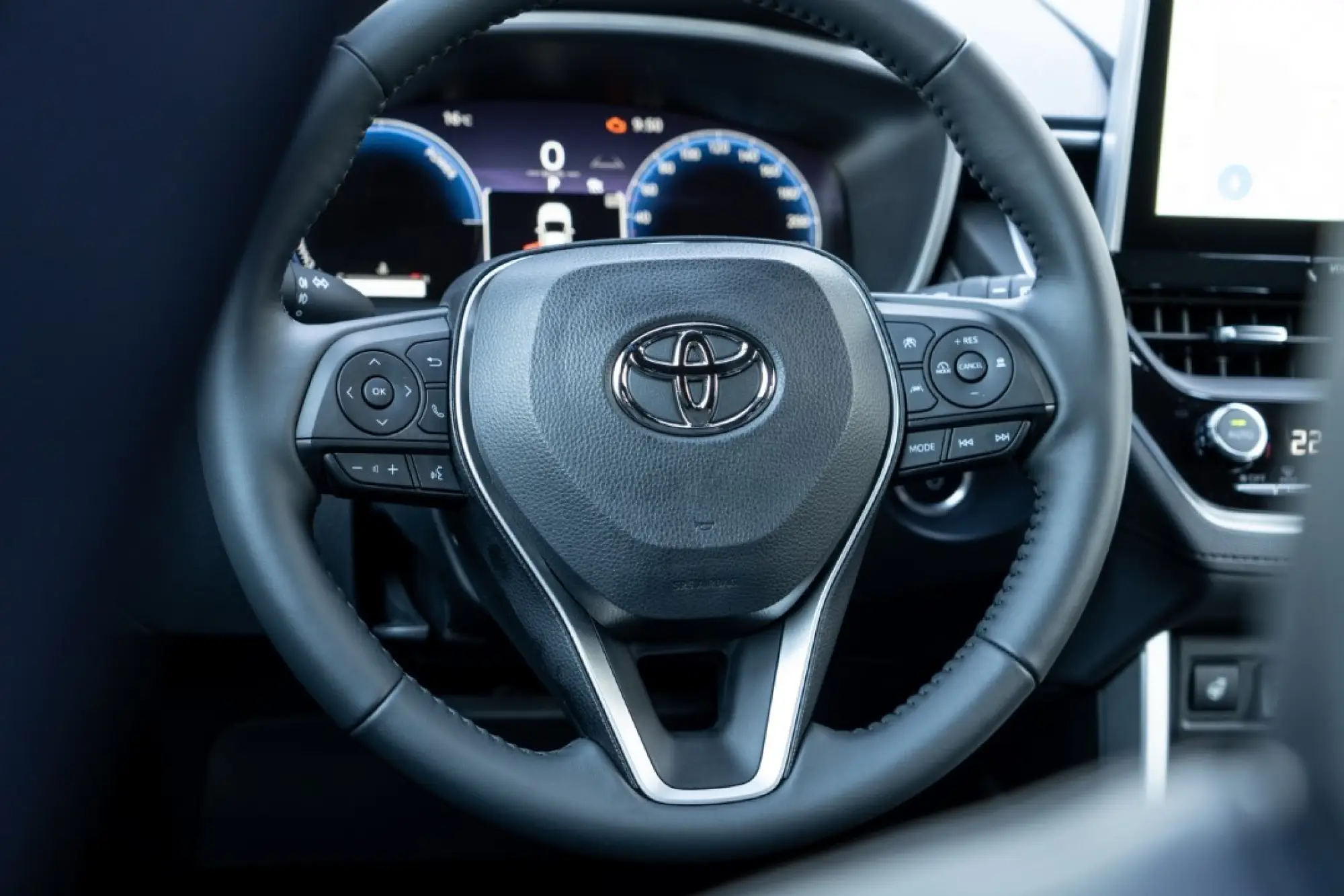 Toyota Corolla Cross 2022 - Primo contatto - 3