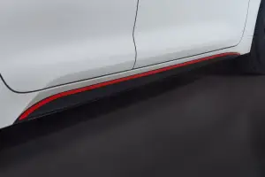 Toyota Corolla Hybrid SE Infrared Edition 2023 - Foto