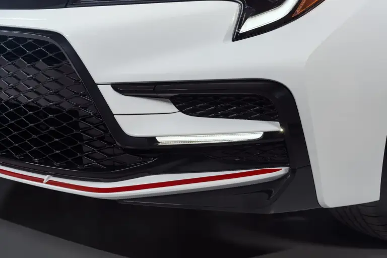 Toyota Corolla Hybrid SE Infrared Edition 2023 - Foto - 5