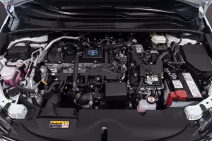 Toyota Corolla Hybrid SE Infrared Edition 2023 - Foto