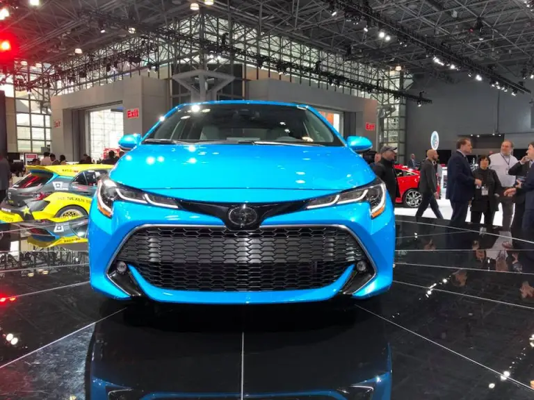 Toyota Corolla MY 2019 - Salone di New York 2018 - 6