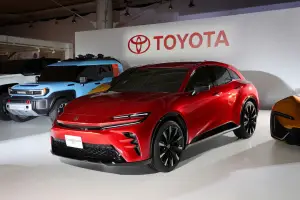 Toyota e Lexus - Elettrificazione 2030