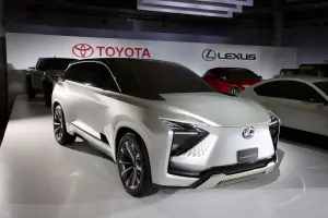 Toyota e Lexus - Elettrificazione 2030 - 18