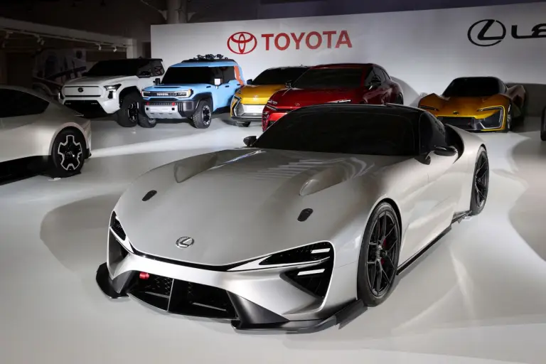 Toyota e Lexus - Elettrificazione 2030 - 21