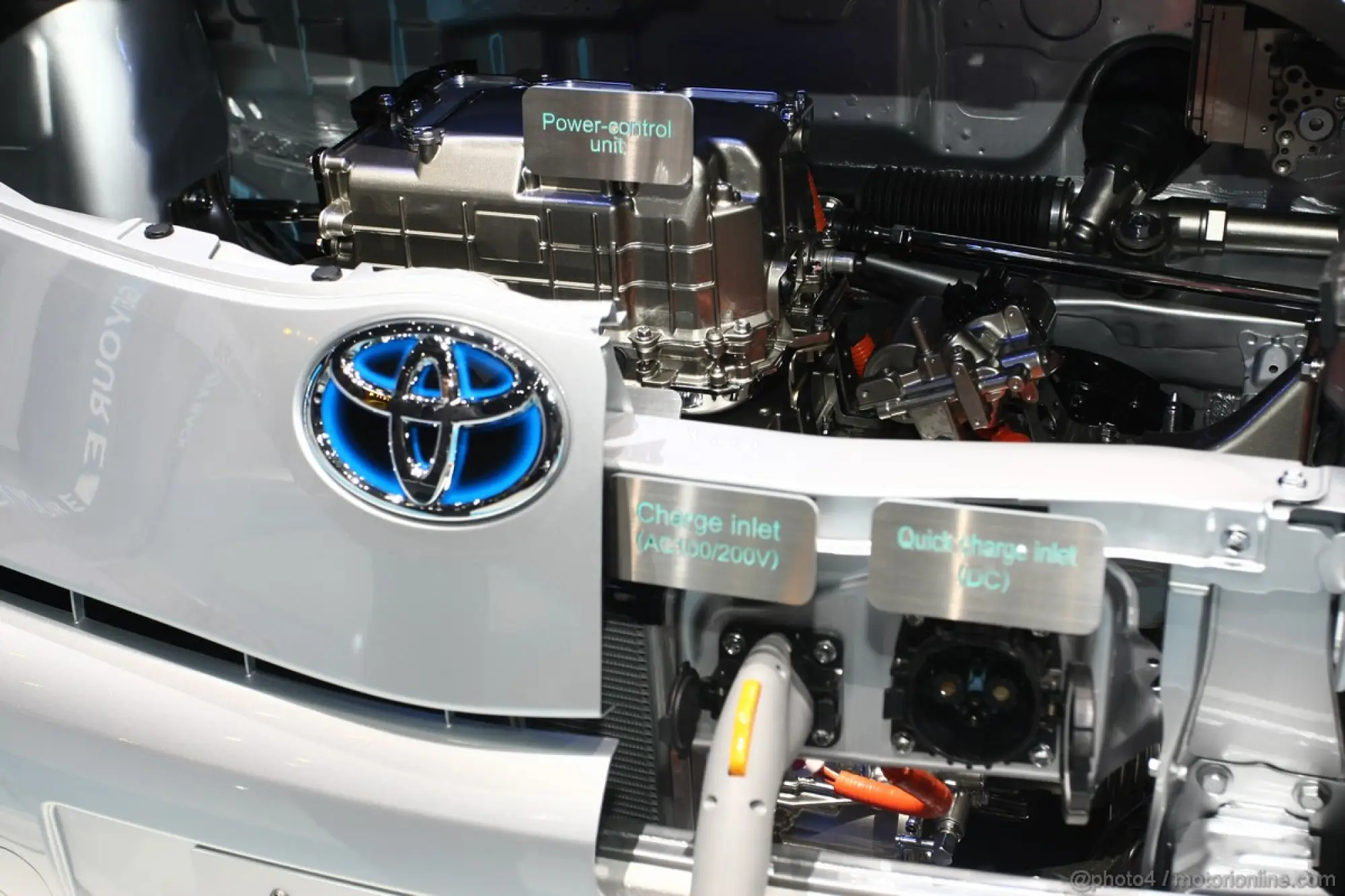 Toyota EV Ginevra 2011 - 5