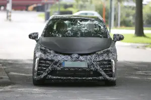 Toyota FCV 2015 - foto spia - 2