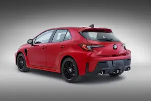 Toyota GR Corolla - Foto