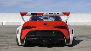 Toyota GR Supra 2021 auto drift