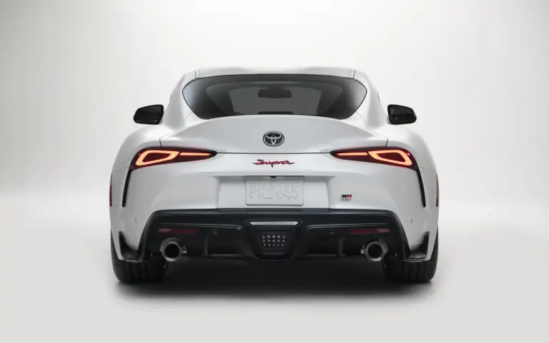 Toyota GR Supra 2023 - Foto - 2