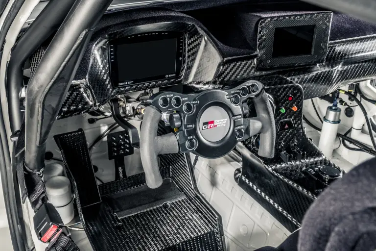 Toyota GR Supra GT4 - 11