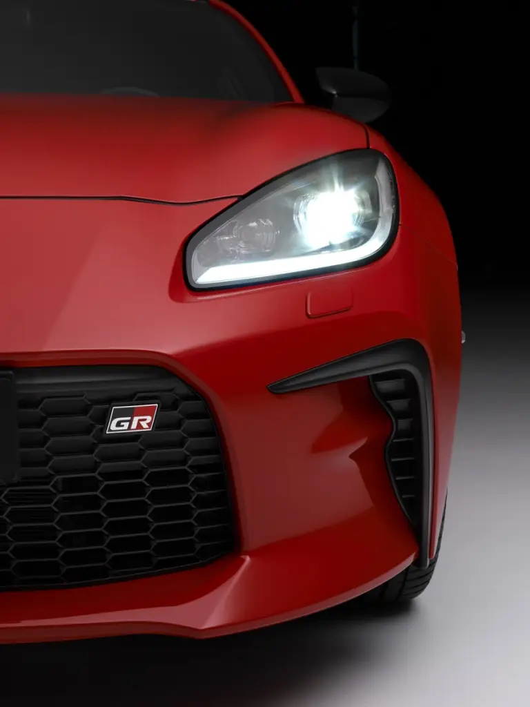 Toyota GR86 2022 Italia - Foto - 6