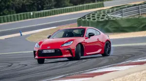 Toyota GR86 2022 - prova in pista