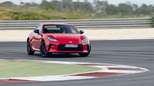 Toyota GR86 2022 - prova in pista