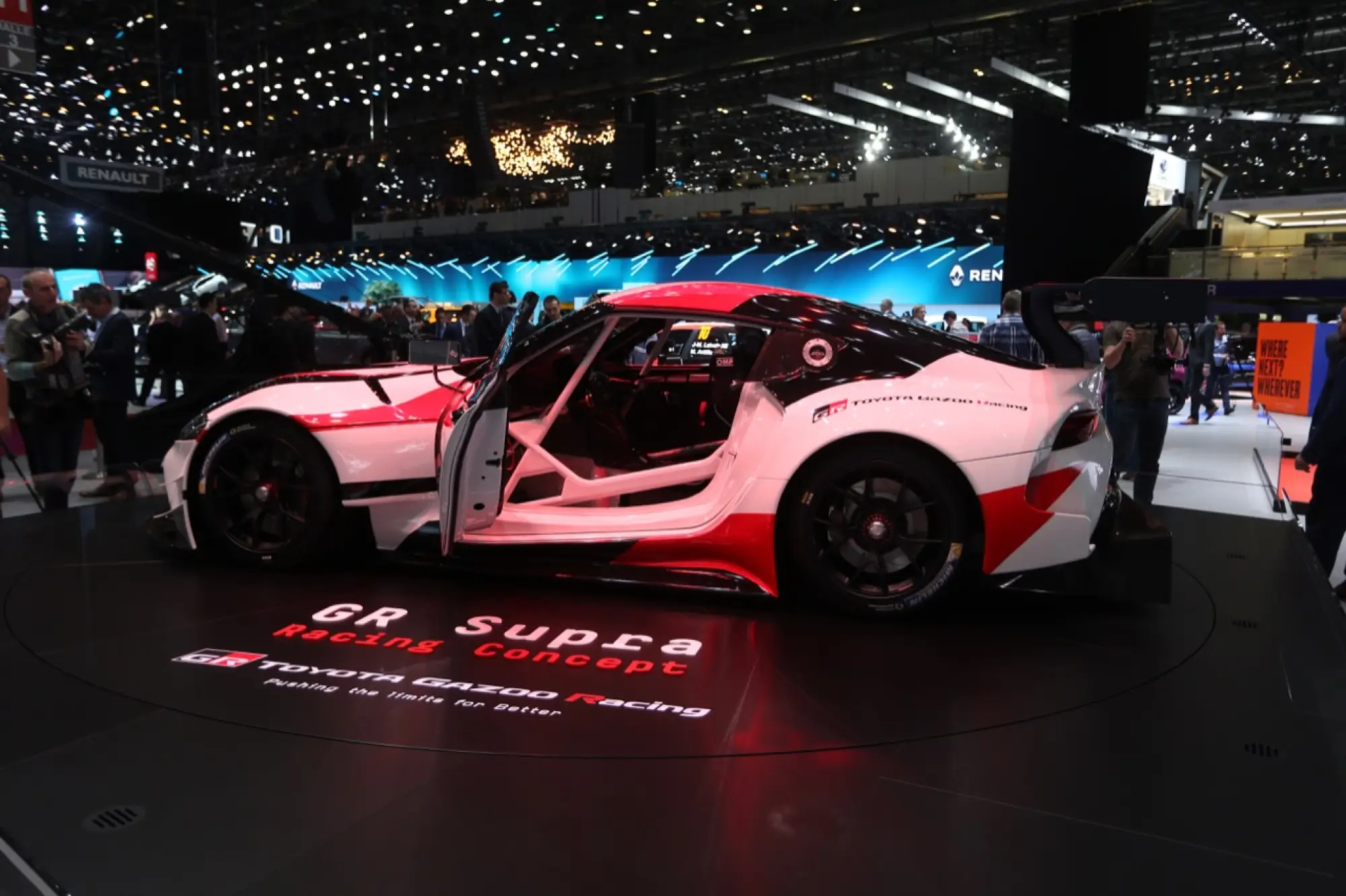 Toyota GT Supra Concept Car - Salone di Ginevra 2018 - 8