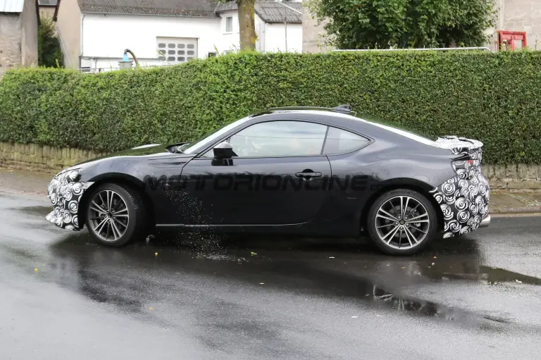 Toyota GT86 MY 2017 - Foto spia 06-10-2015 - 4