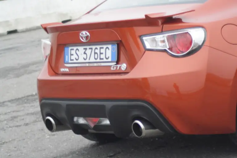 Toyota Gt86: prova su strada - 13