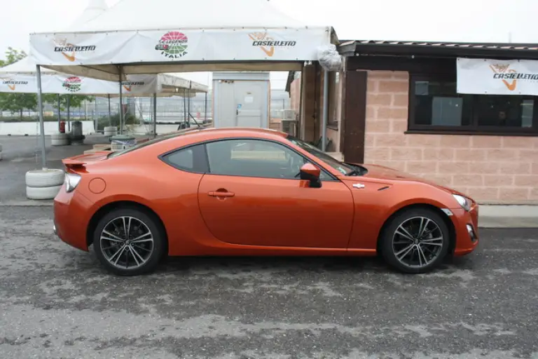 Toyota Gt86: prova su strada - 32