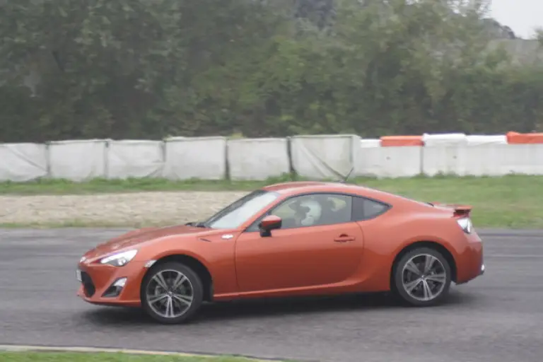 Toyota Gt86: prova su strada - 42