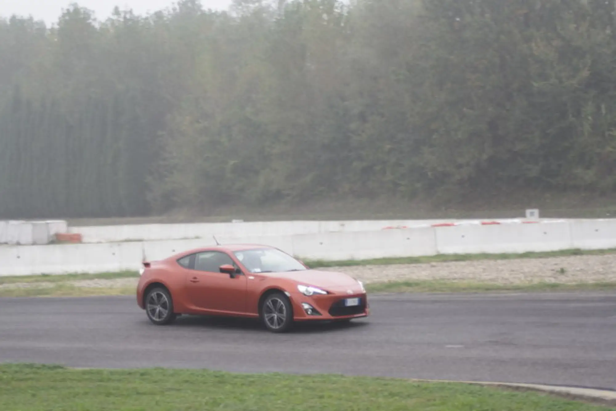 Toyota Gt86: prova su strada - 50