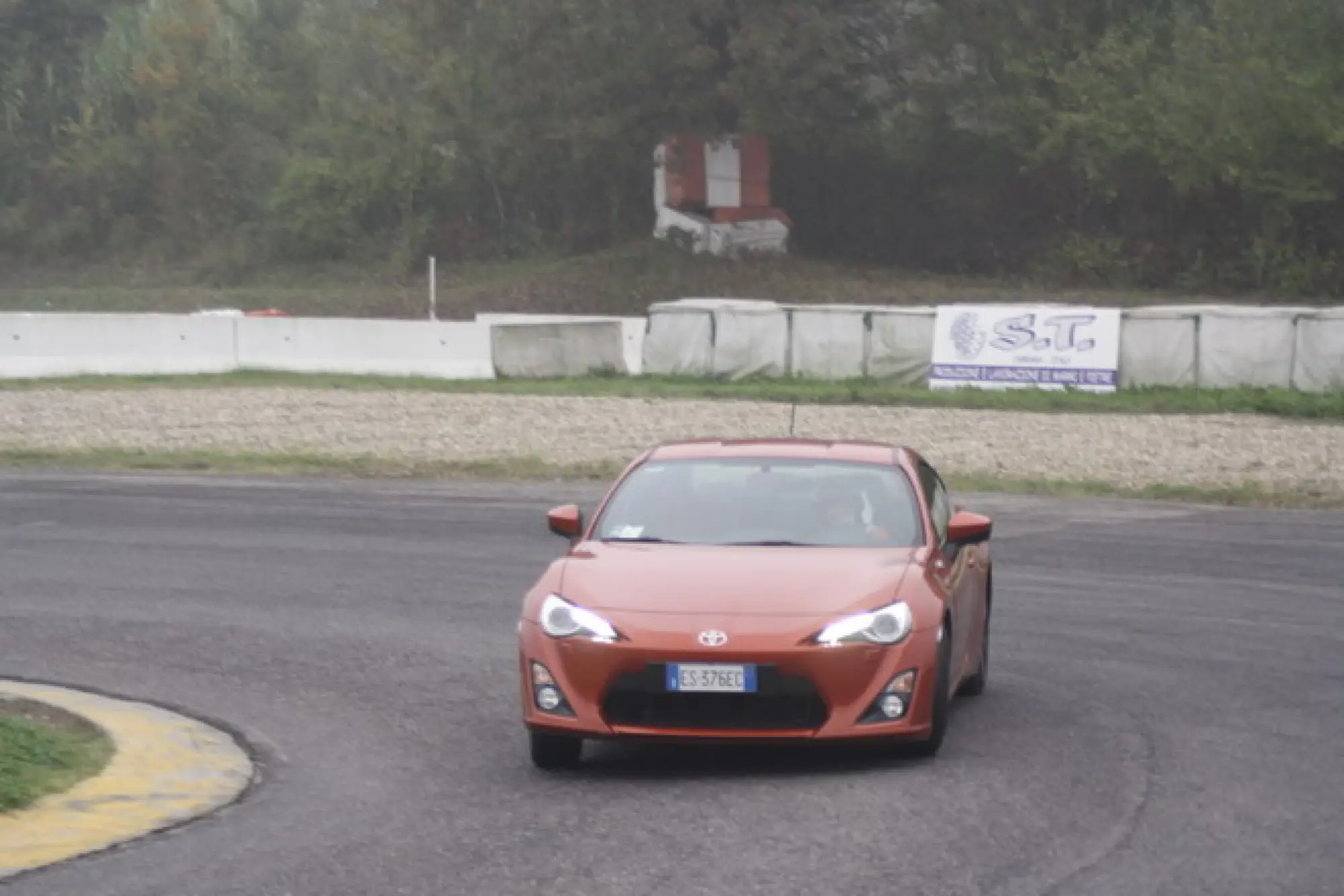 Toyota Gt86: prova su strada - 53