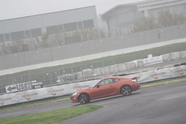 Toyota Gt86: prova su strada - 77