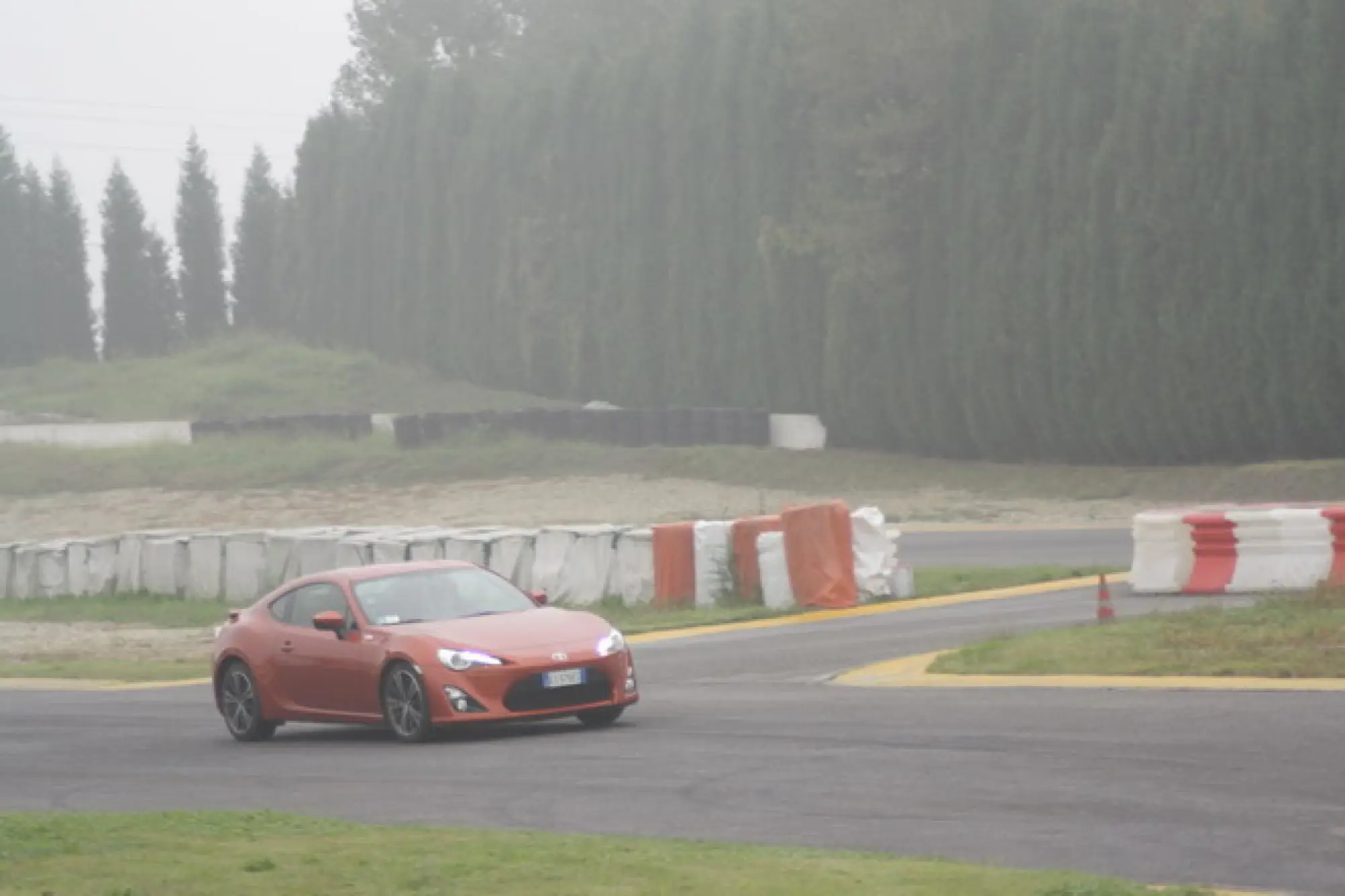 Toyota Gt86: prova su strada - 86