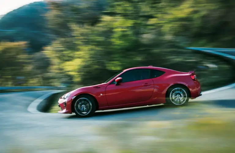 Toyota GT86 (restyling 2017) - 5