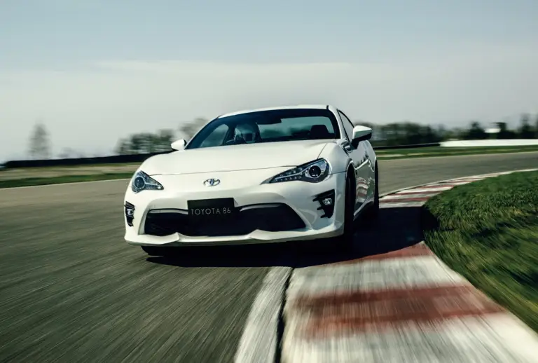 Toyota GT86 (restyling 2017) - 7