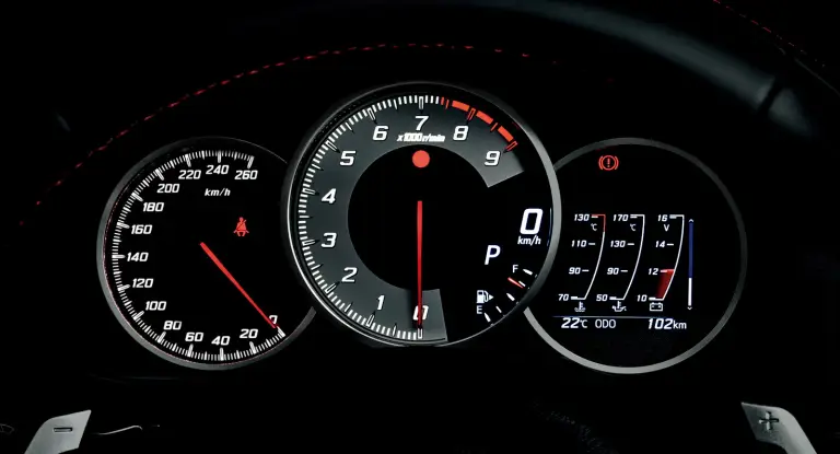 Toyota GT86 (restyling 2017) - 25