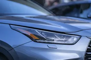 Toyota Highlander 2021