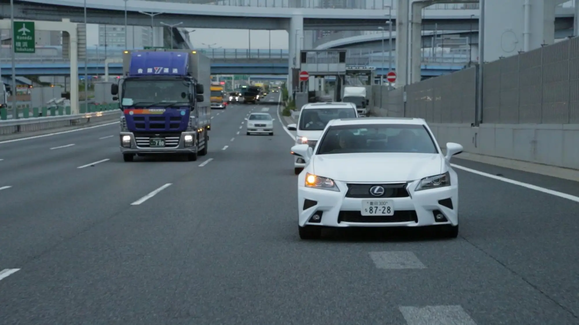 Toyota Highway Teammate - 18