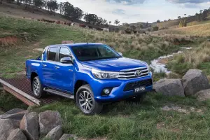 Toyota Hilux 2016