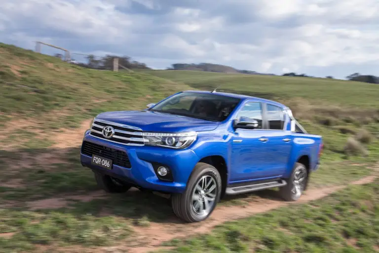 Toyota Hilux 2016 - 16