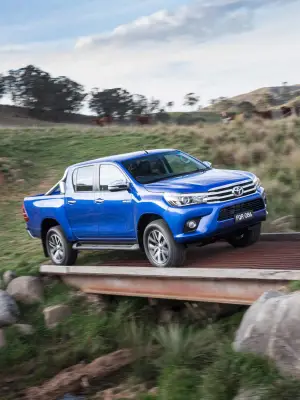 Toyota Hilux 2016