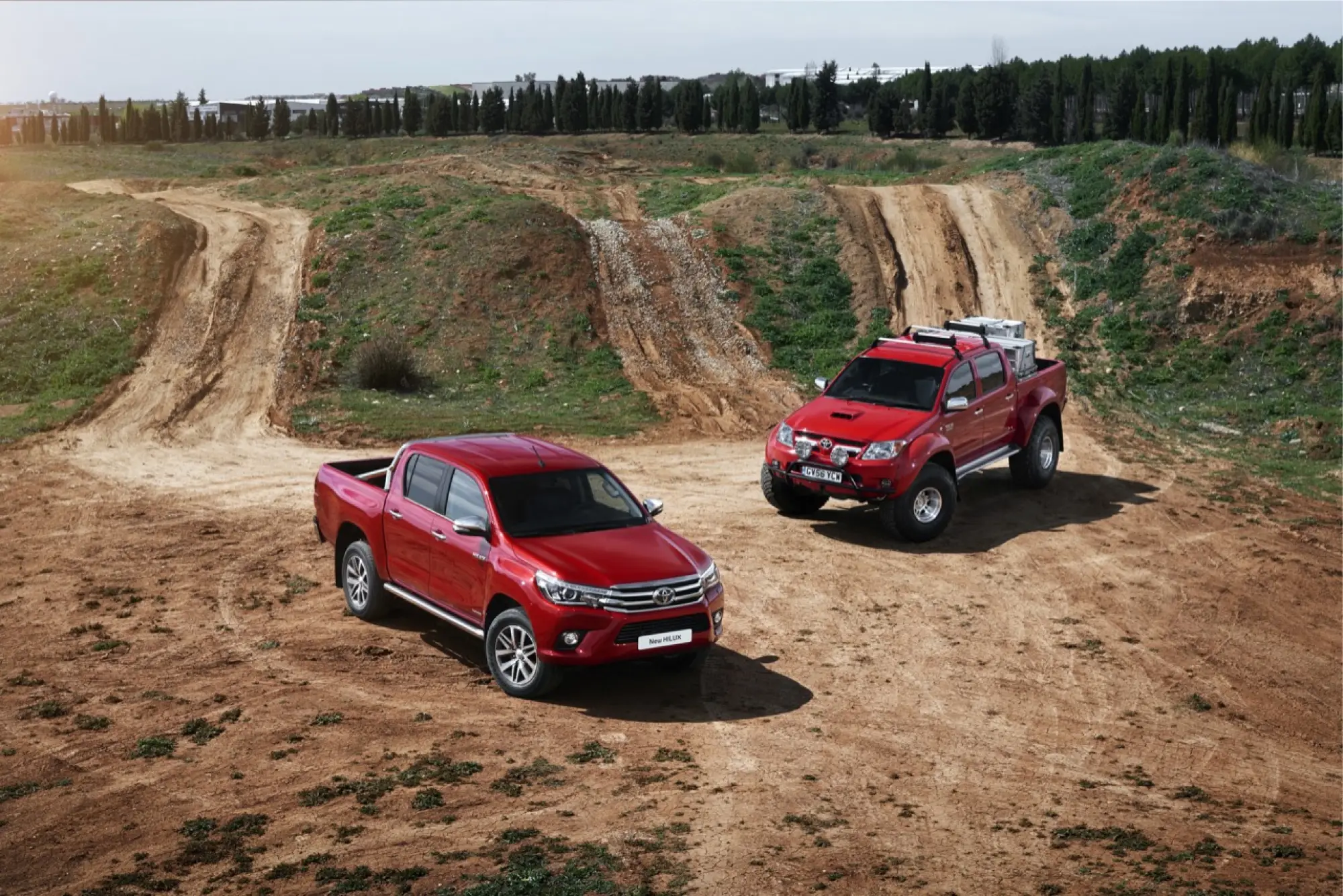 Toyota Hilux - 2